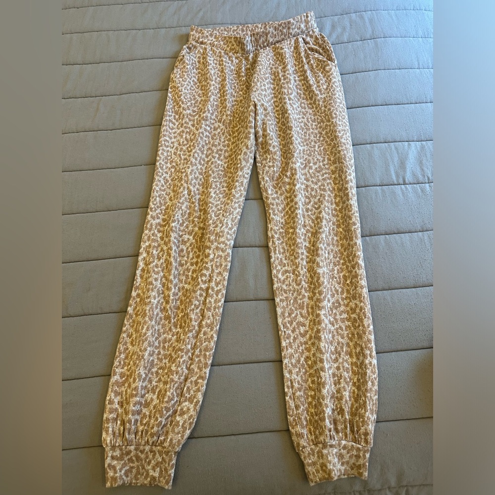 Beach Lunch Lounge Cheetah Print Sweatpants